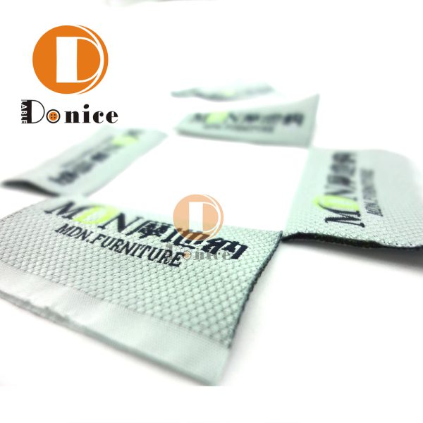 High density woven label