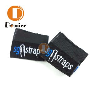 Towel woven labels