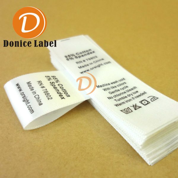 Durable washing labels for industrial use