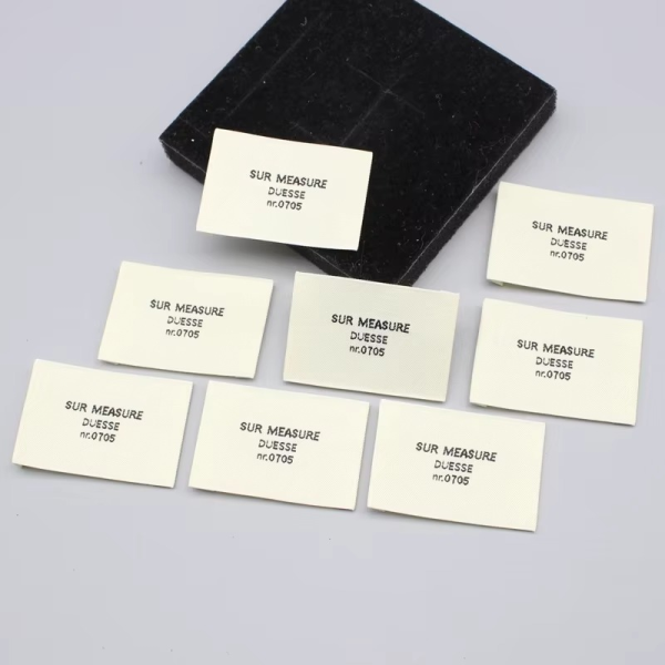 High-End Woven Labels