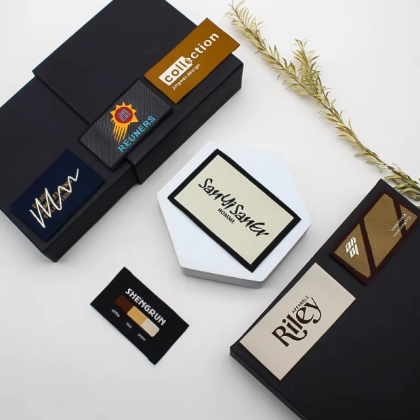 Trackable Woven Labels