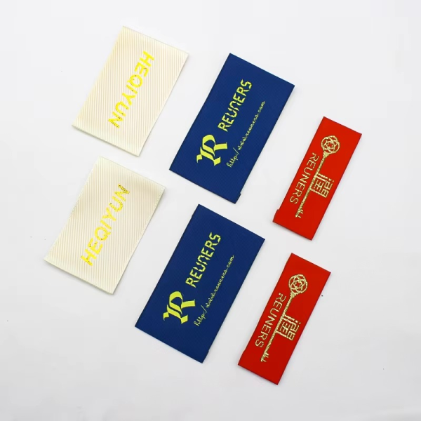 High-End Fashion Woven Labels