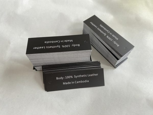 Black clothing small tag